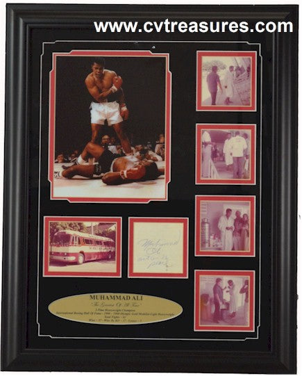 Muhammad Ali Genuine Autograph with Candid Polaroid snapshots